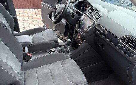 Volkswagen Tiguan II, 2021 год, 3 250 000 рублей, 11 фотография