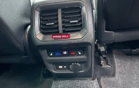 Volkswagen Tiguan II, 2021 год, 3 250 000 рублей, 14 фотография