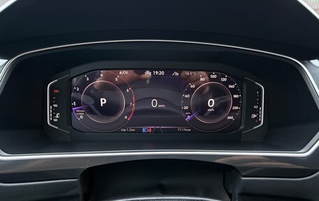 Volkswagen Tiguan II, 2021 год, 3 250 000 рублей, 19 фотография