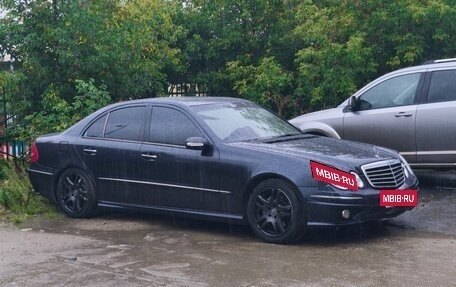 Mercedes-Benz E-Класс, 2002 год, 650 000 рублей, 2 фотография