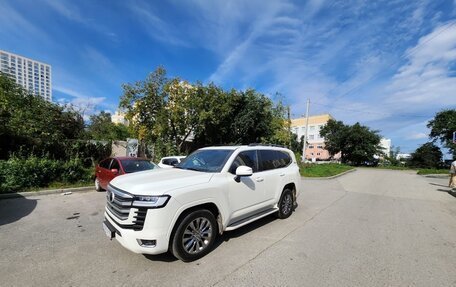 Toyota Land Cruiser, 2021 год, 11 000 000 рублей, 2 фотография