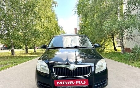 Skoda Fabia II, 2008 год, 379 000 рублей, 2 фотография