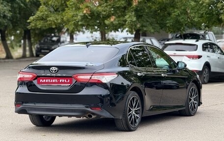 Toyota Camry, 2018 год, 2 700 000 рублей, 6 фотография