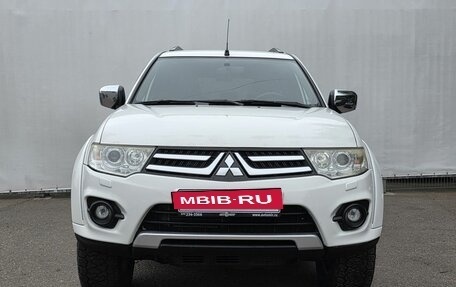 Mitsubishi Pajero Sport II рестайлинг, 2014 год, 1 800 000 рублей, 2 фотография