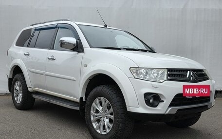 Mitsubishi Pajero Sport II рестайлинг, 2014 год, 1 800 000 рублей, 3 фотография