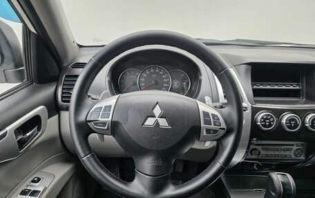 Mitsubishi Pajero Sport II рестайлинг, 2014 год, 1 800 000 рублей, 12 фотография