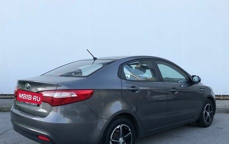 KIA Rio III рестайлинг, 2014 год, 855 000 рублей, 2 фотография