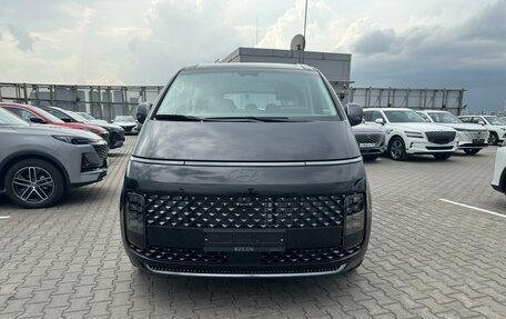 Hyundai Staria, 2025 год, 7 690 000 рублей, 2 фотография