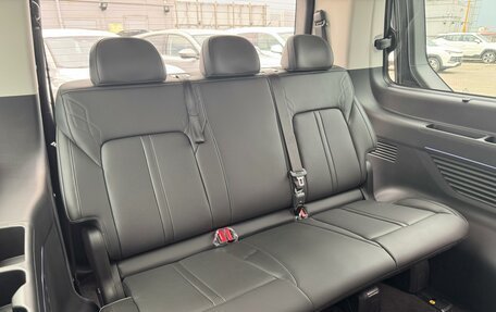 Hyundai Staria, 2025 год, 7 690 000 рублей, 12 фотография