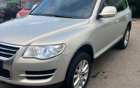 Volkswagen Touareg III, 2009 год, 1 690 000 рублей, 3 фотография