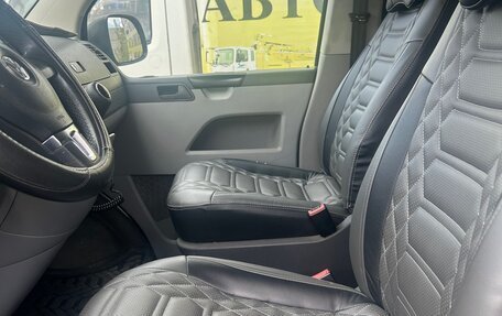 Volkswagen Caravelle T5, 2009 год, 1 850 000 рублей, 6 фотография