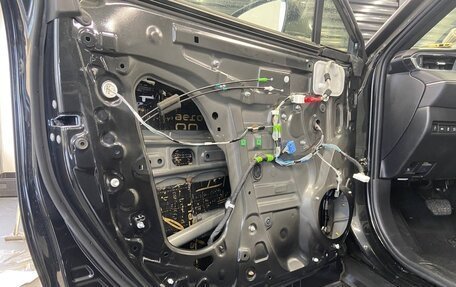 Toyota Venza, 2021 год, 3 790 000 рублей, 18 фотография