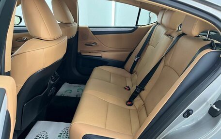 Lexus ES VII, 2025 год, 5 500 000 рублей, 16 фотография