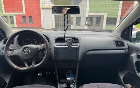Volkswagen Polo VI (EU Market), 2015 год, 421 000 рублей, 6 фотография