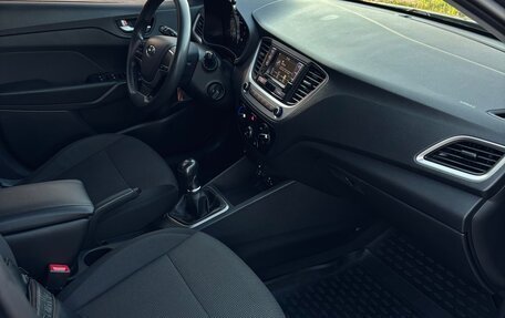 Hyundai Solaris II рестайлинг, 2018 год, 1 100 000 рублей, 8 фотография