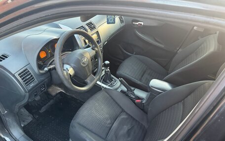 Toyota Corolla, 2011 год, 900 000 рублей, 6 фотография