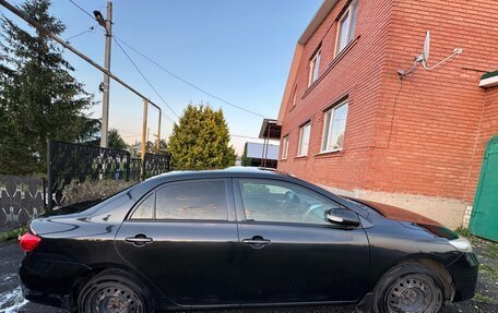 Toyota Corolla, 2011 год, 900 000 рублей, 3 фотография