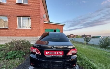 Toyota Corolla, 2011 год, 900 000 рублей, 4 фотография