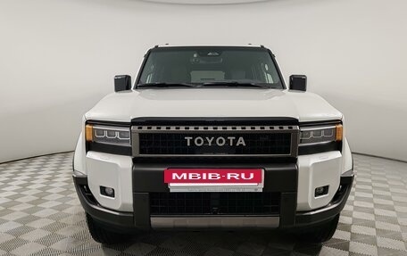 Toyota Land Cruiser Prado, 2024 год, 12 290 000 рублей, 2 фотография