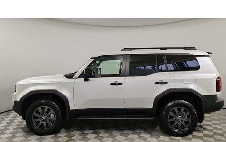 Toyota Land Cruiser Prado, 2024 год, 12 290 000 рублей, 7 фотография