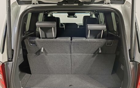 Toyota Land Cruiser Prado, 2024 год, 12 290 000 рублей, 18 фотография
