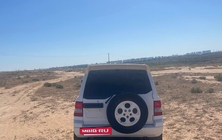 Mitsubishi Pajero iO, 1999 год, 465 000 рублей, 2 фотография