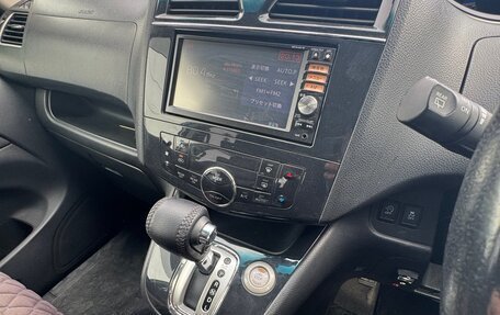 Nissan Serena IV, 2013 год, 1 530 000 рублей, 13 фотография