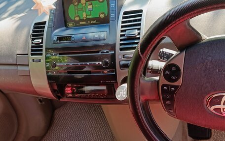 Toyota Prius, 2008 год, 650 000 рублей, 6 фотография