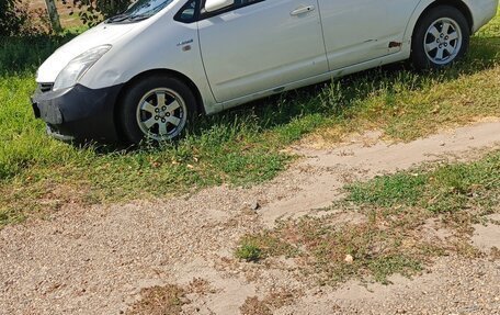 Toyota Prius, 2008 год, 650 000 рублей, 8 фотография