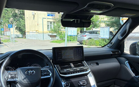Toyota Land Cruiser, 2022 год, 9 000 000 рублей, 6 фотография