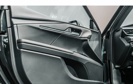 Toyota Camry, 2025 год, 5 050 000 рублей, 21 фотография