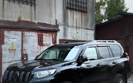 Toyota Land Cruiser Prado 150 рестайлинг 2, 2019 год, 4 699 999 рублей, 1 фотография