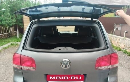 Volkswagen Touareg III, 2005 год, 750 000 рублей, 13 фотография