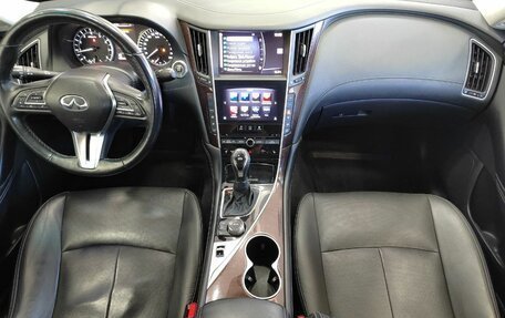Infiniti Q50 I рестайлинг, 2017 год, 1 798 000 рублей, 10 фотография