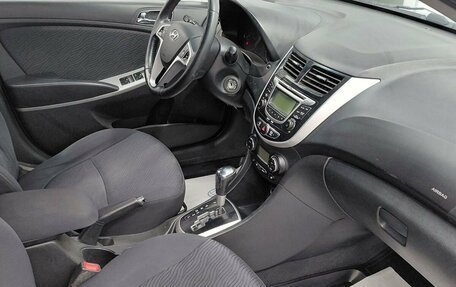 Hyundai Solaris II рестайлинг, 2011 год, 696 000 рублей, 10 фотография