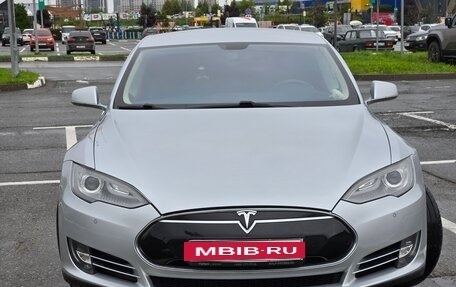 Tesla Model S I, 2014 год, 2 200 000 рублей, 3 фотография