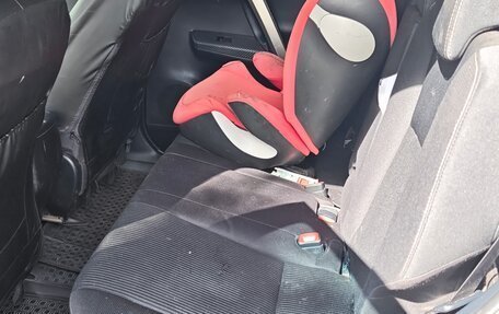 Toyota RAV4, 2015 год, 1 550 000 рублей, 8 фотография