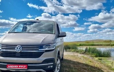 Volkswagen Multivan T6 рестайлинг, 2021 год, 7 900 000 рублей, 1 фотография