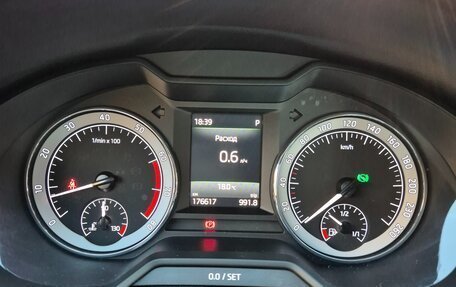 Skoda Octavia, 2017 год, 1 750 000 рублей, 20 фотография