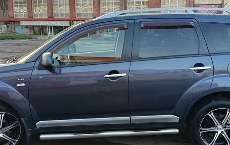 Mitsubishi Outlander III рестайлинг 3, 2007 год, 1 250 000 рублей, 4 фотография