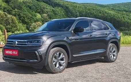 Volkswagen Teramont I, 2021 год, 3 250 000 рублей, 2 фотография
