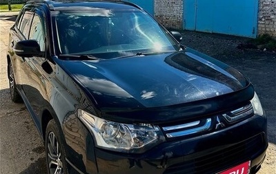 Mitsubishi Outlander III рестайлинг 3, 2013 год, 1 690 000 рублей, 1 фотография