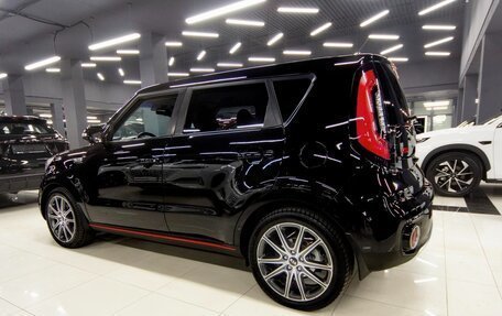 KIA Soul II рестайлинг, 2017 год, 1 349 000 рублей, 4 фотография