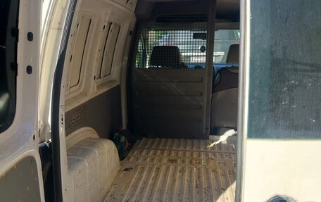 Volkswagen Caddy III рестайлинг, 2008 год, 490 000 рублей, 13 фотография