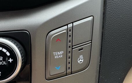 Hyundai H-1 II рестайлинг, 2016 год, 2 055 000 рублей, 11 фотография