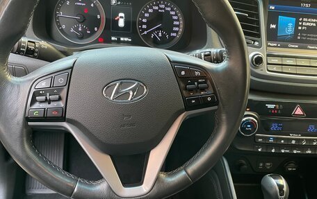 Hyundai Tucson III, 2016 год, 2 000 000 рублей, 10 фотография