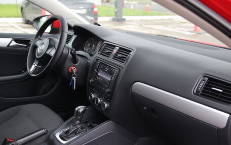 Volkswagen Jetta VI, 2012 год, 1 002 760 рублей, 9 фотография