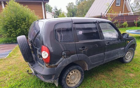 Chevrolet Niva I рестайлинг, 2010 год, 130 000 рублей, 11 фотография