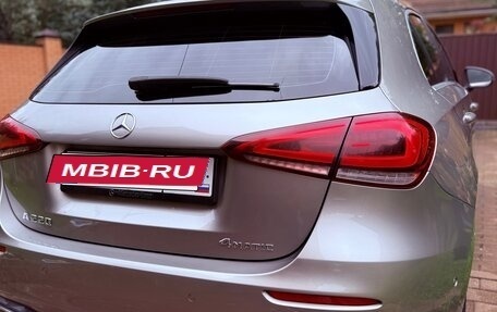 Mercedes-Benz A-Класс, 2019 год, 2 490 000 рублей, 12 фотография