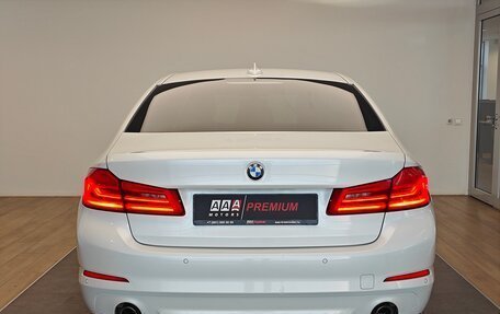 BMW 5 серия, 2019 год, 2 850 000 рублей, 5 фотография